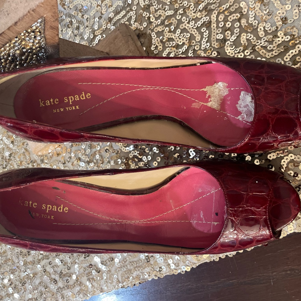 KATE SPADE Red Hot heels! Size 41 (10.5) US